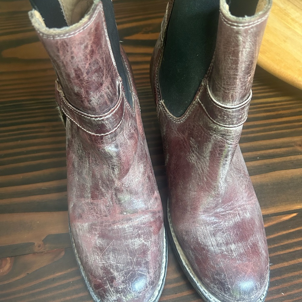 Bed Stu vintage burgundy distressed ankle boots size 10